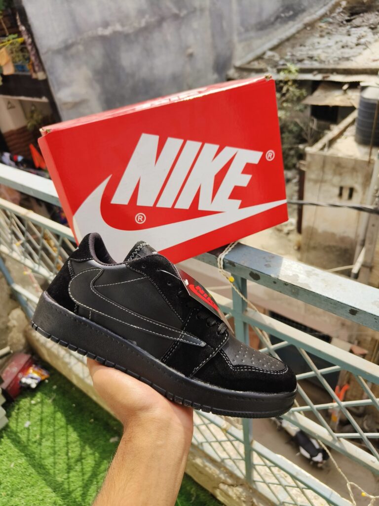 FIRST COPY NIKE BLACK PHANTOM SHOES FOR MENS