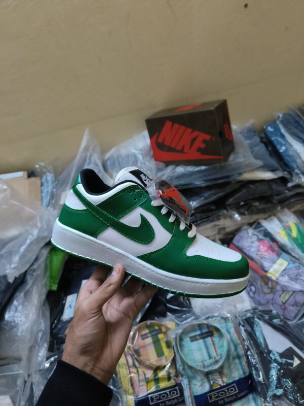 FIRST COPY NIKE PANDA DUNKS GREEN FOR MEN - Image 3