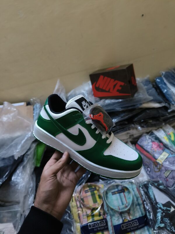 FIRST COPY NIKE PANDA DUNKS GREEN FOR MEN