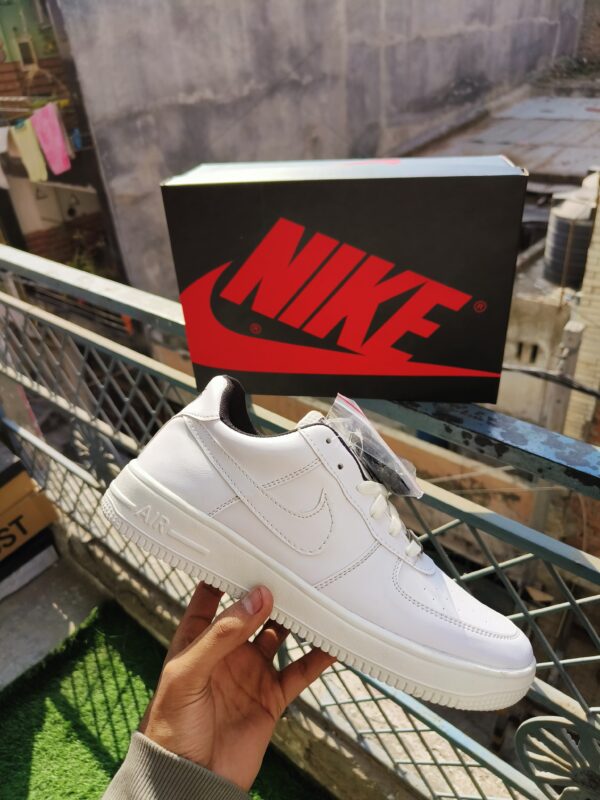 FIRST COPY NIKE AIR FORCE 1 WHITE FOR MEN - Image 3