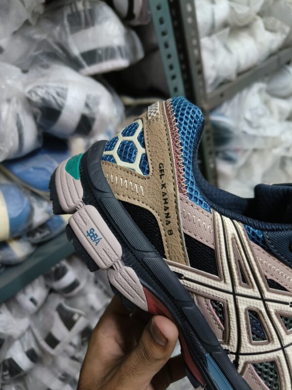 Asics Gel Kahana 8 FL Brown Blue Running Shoes - Image 4