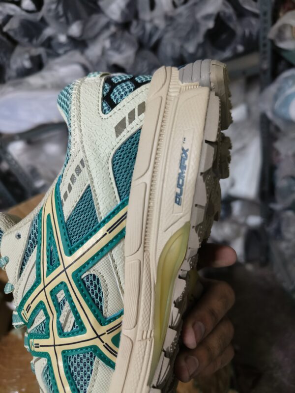 Asics Gel-Kahana 8 Marathon Running Shoes - Image 6