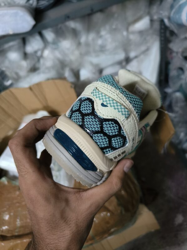 Asics Gel-Kahana 8 Marathon Running Shoes - Image 5