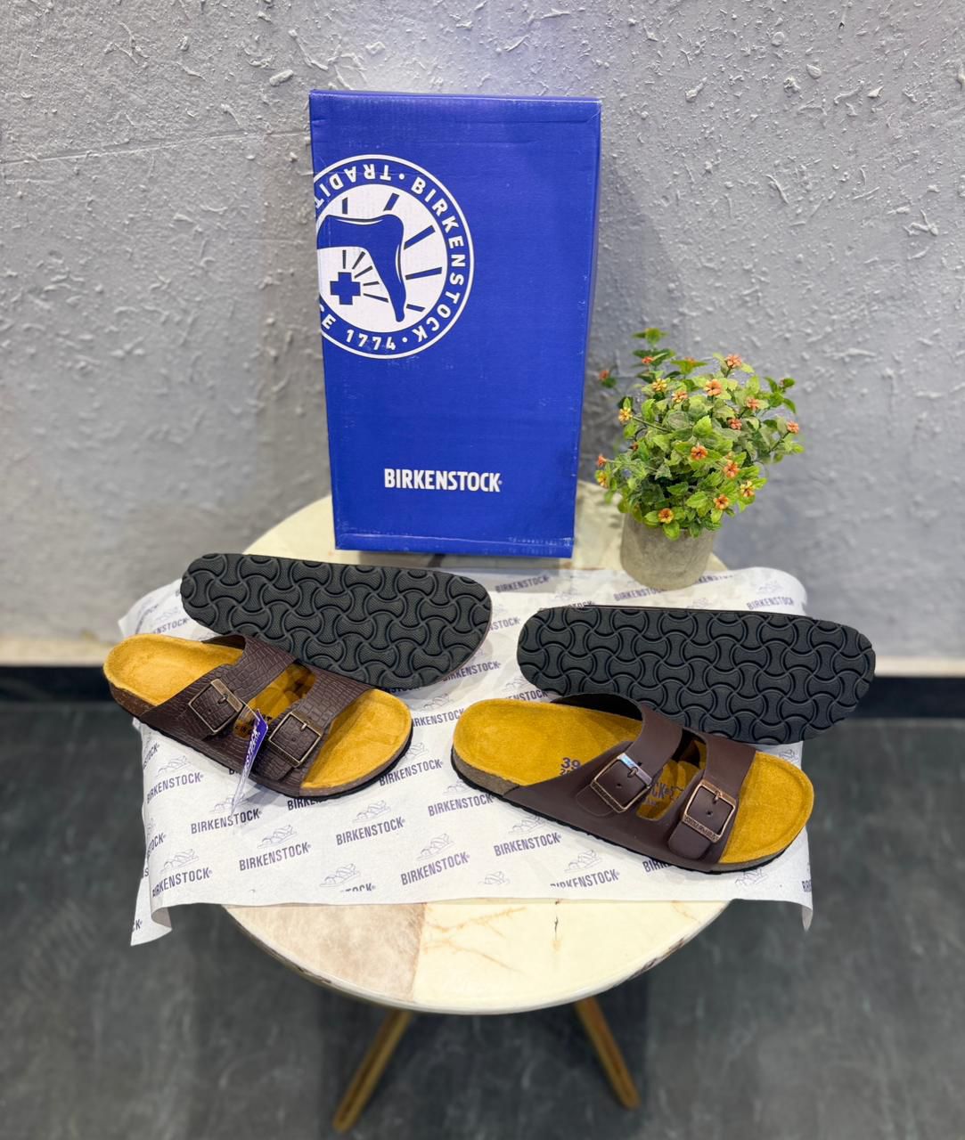 Birkenstock Arizona Slides First Copy For Her — Women's | COD India - Image 2
