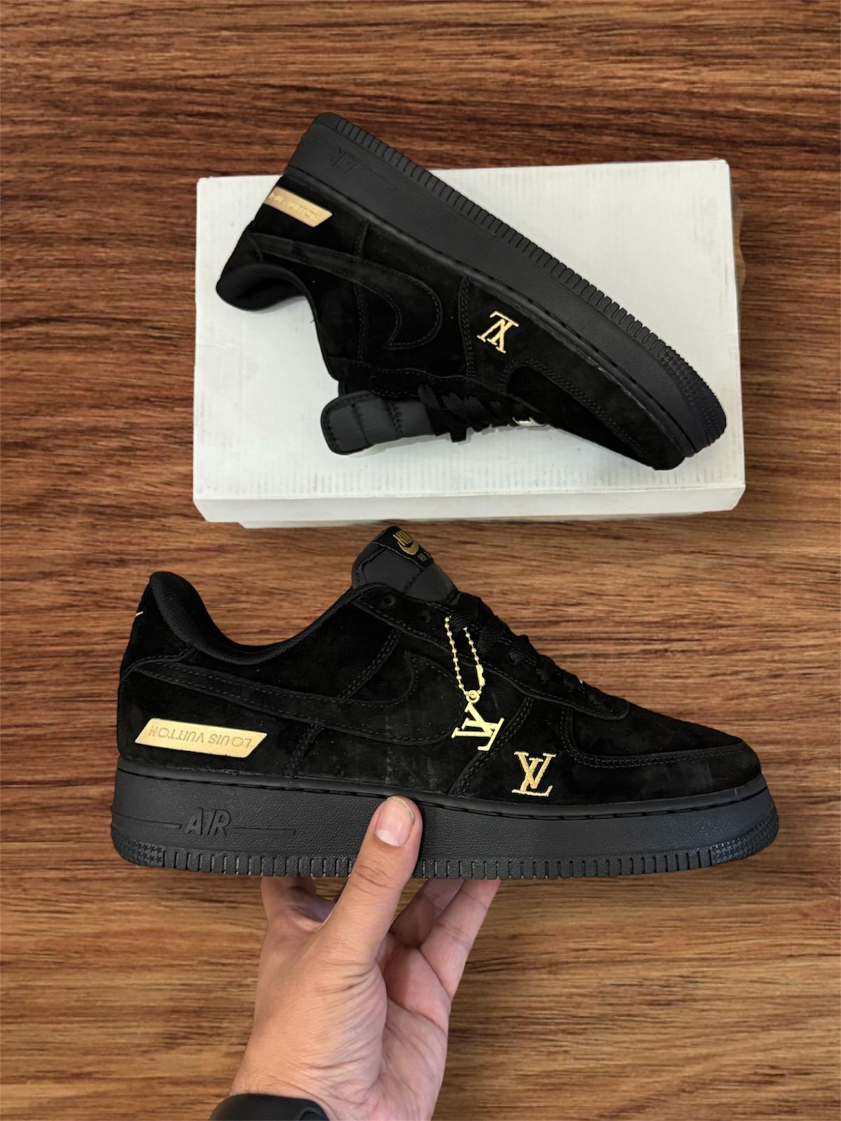Nike Air Force 1 x Louis Vuitton First Copy Shoe — Men's - Image 4
