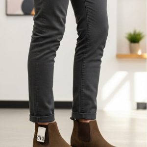 Zara Man High Heel Pointed Chelsea Boots Suede Brown men Shoe Photo 1