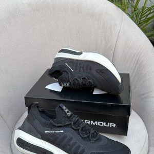 Under Armour phantom men Shoe Photo 1