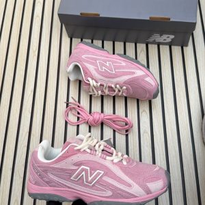 New Balance 204L Running Sneakers Cream Beige / Neutral Grey First Copy Shoe Photo 1