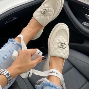 Chanel Quilted CC Loafers Mules Off-White / Cream Quilted Leather First Copy Shoe Photo 1